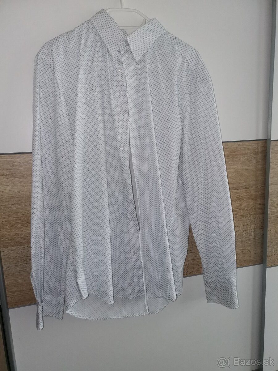 Slim fit košele L 41/42