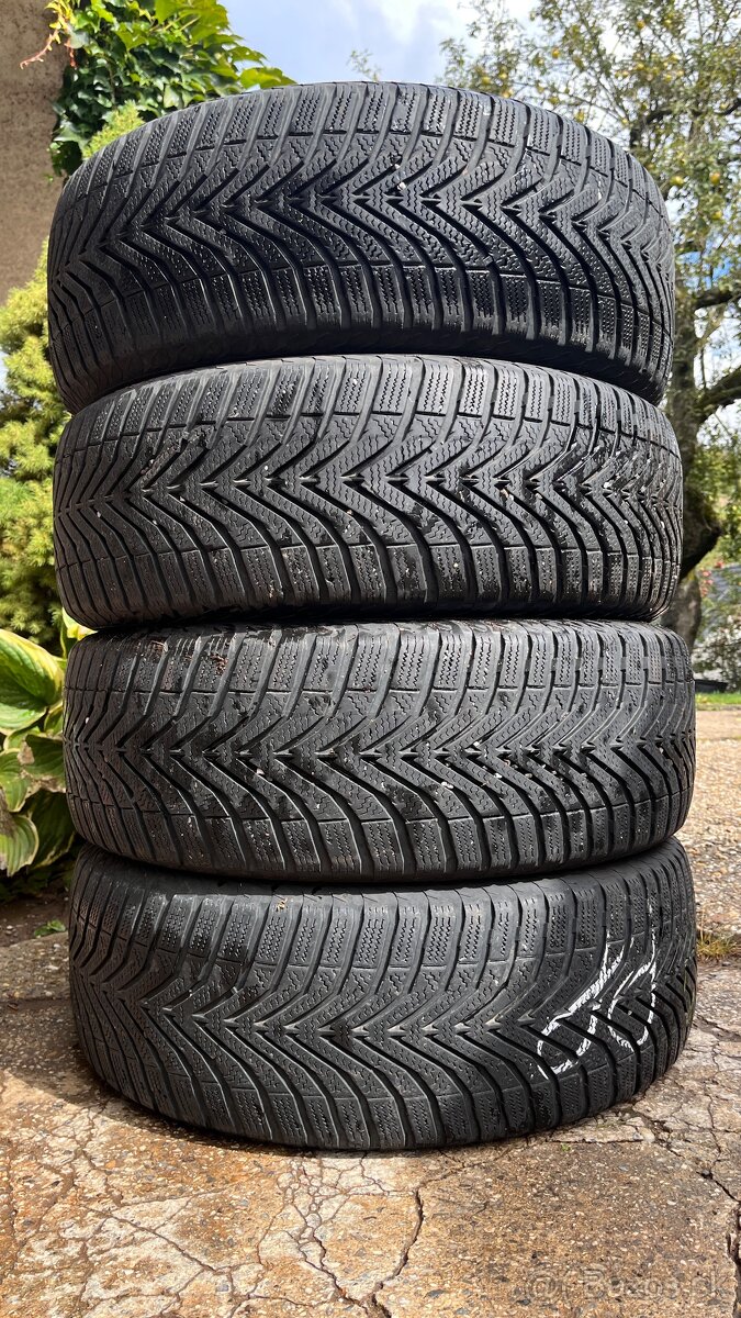 ❄️zimné pneu 205/55 r16 Vredestein