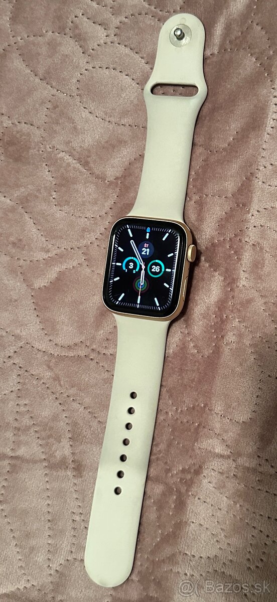 Apple Watch SE 44 MM