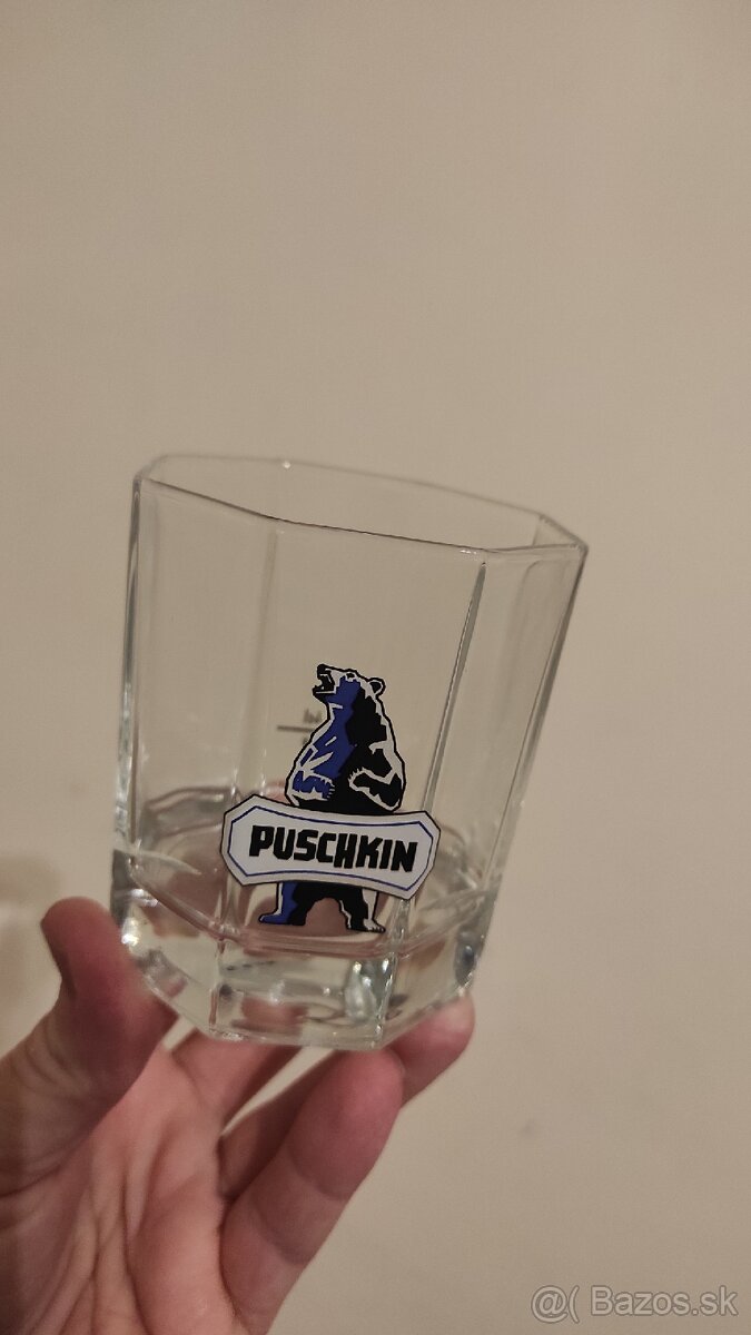 KÚPIM pohár Puschin Vodka