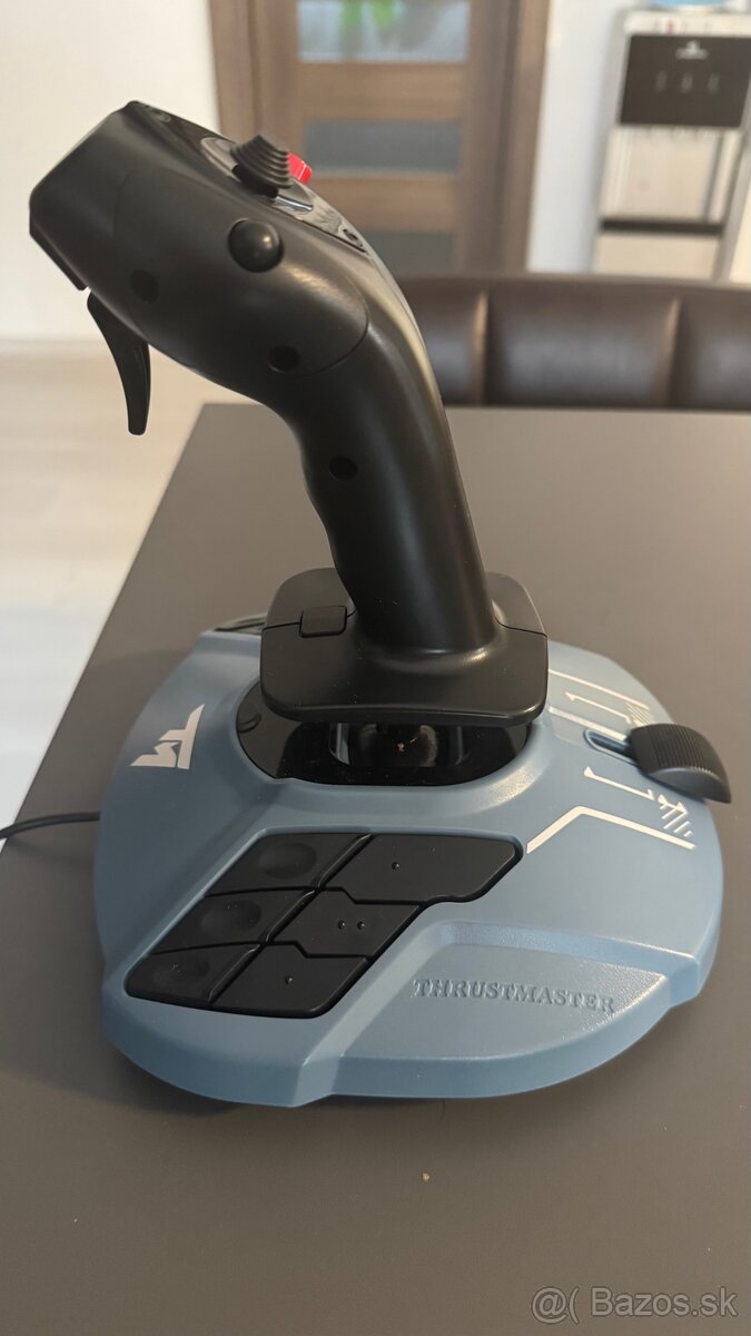 NOVÝ Thrustmaster TCA Sidestick Airbus edition