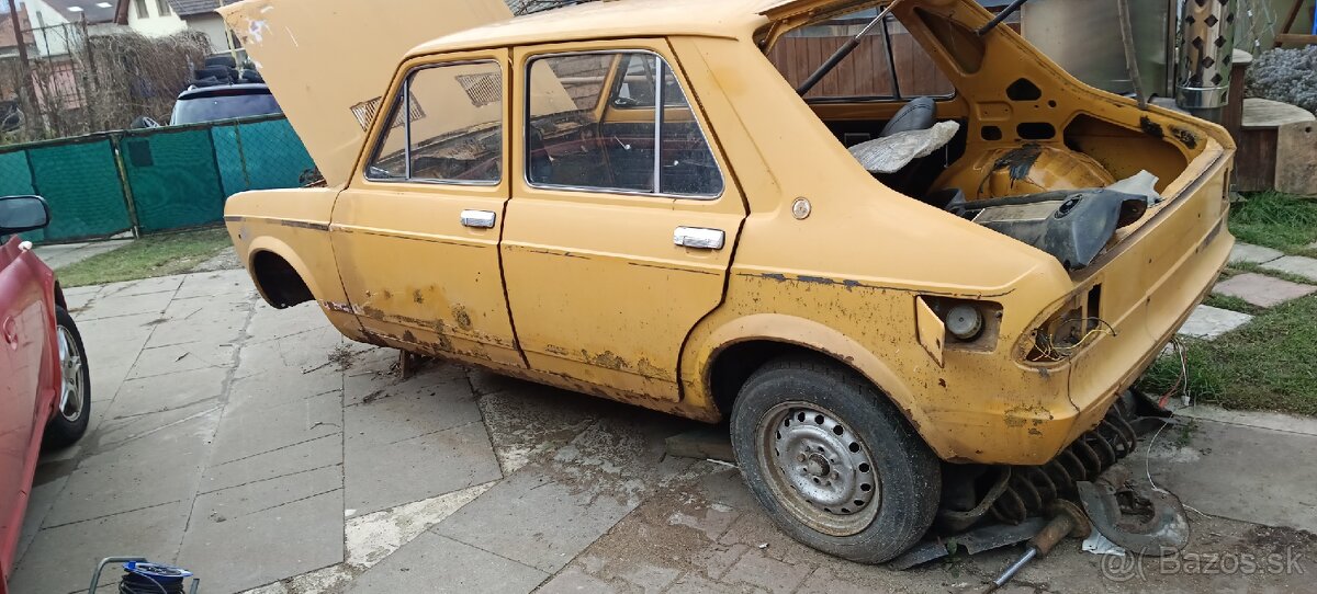 Zastava r. 1974