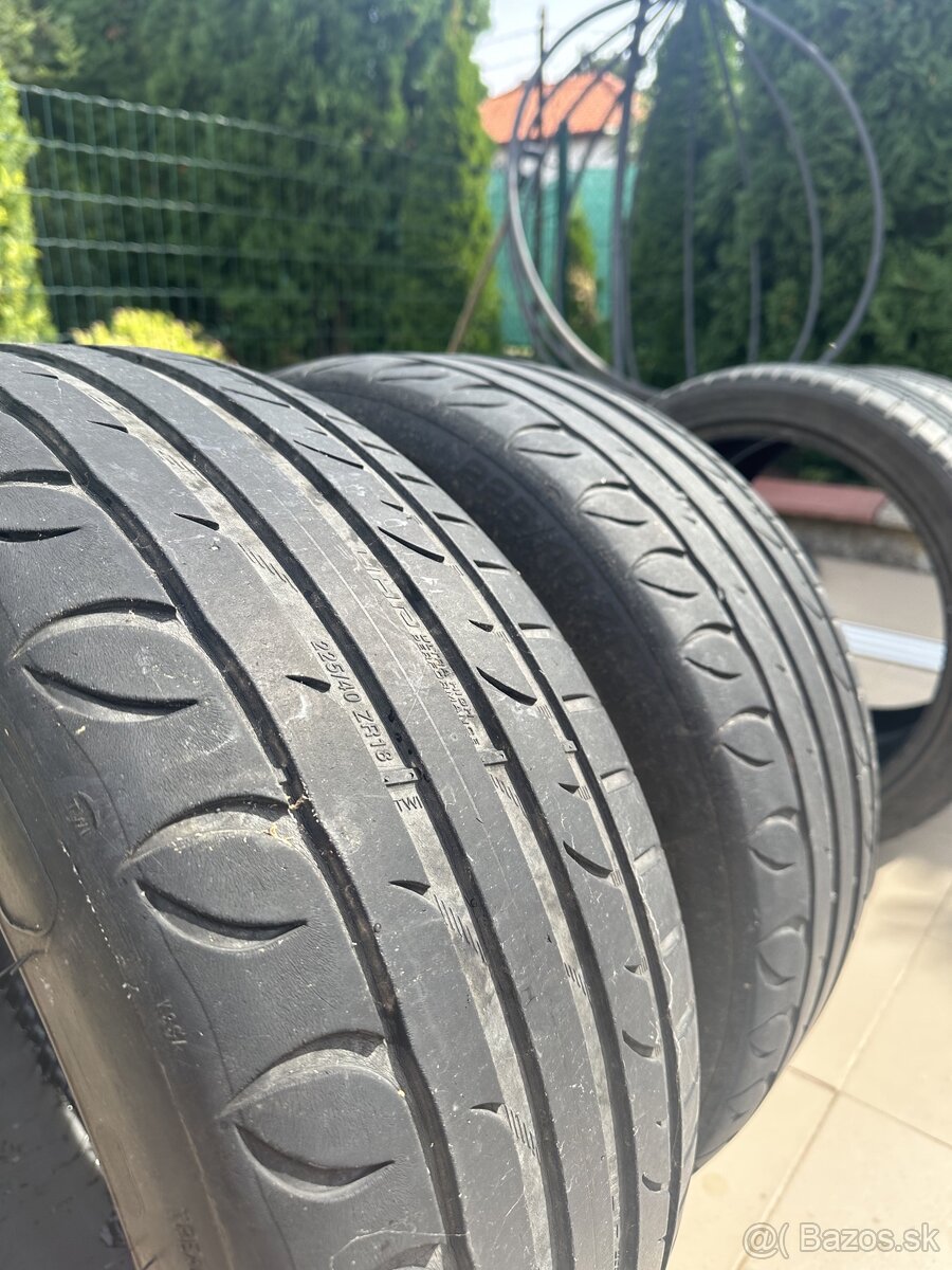 Letné pneumatiky 225/40R18