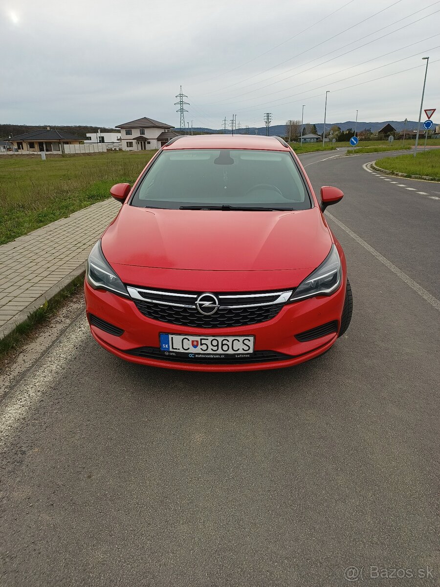 Opel Astra šport Tourer. 2016 1,6 100 kw