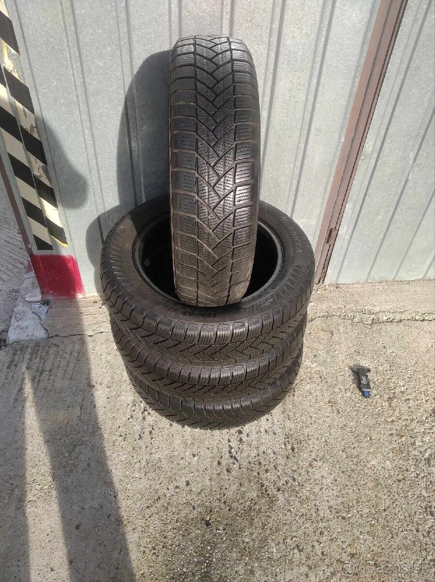 Predám 4ks zimné pneu.155/65R14 Matador dezen 5,8mm