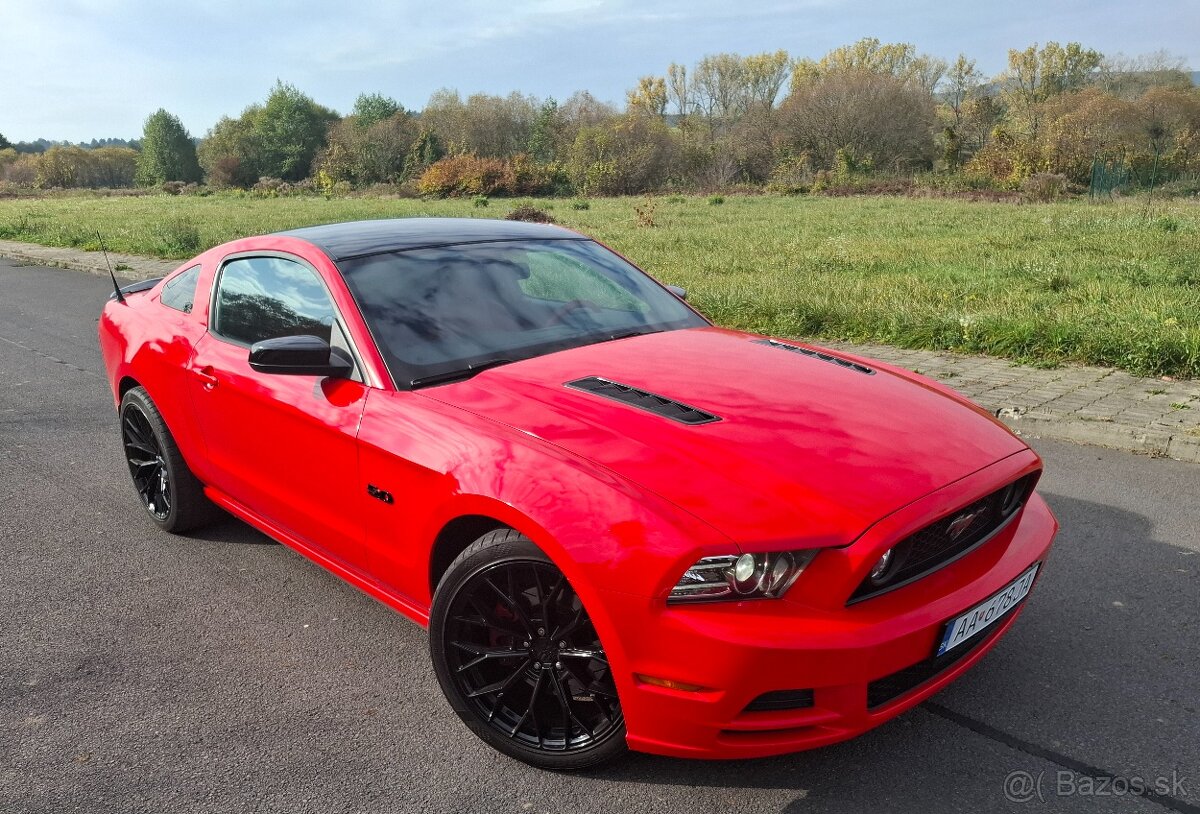 Ford Mustang GT 5.0 V8