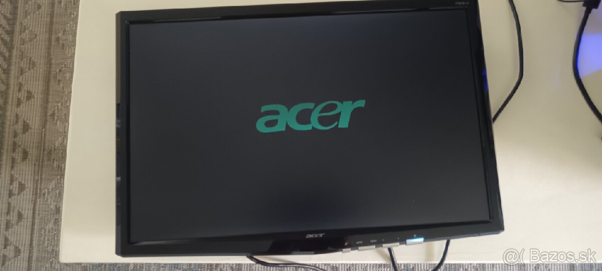 Monitor Acer p221w