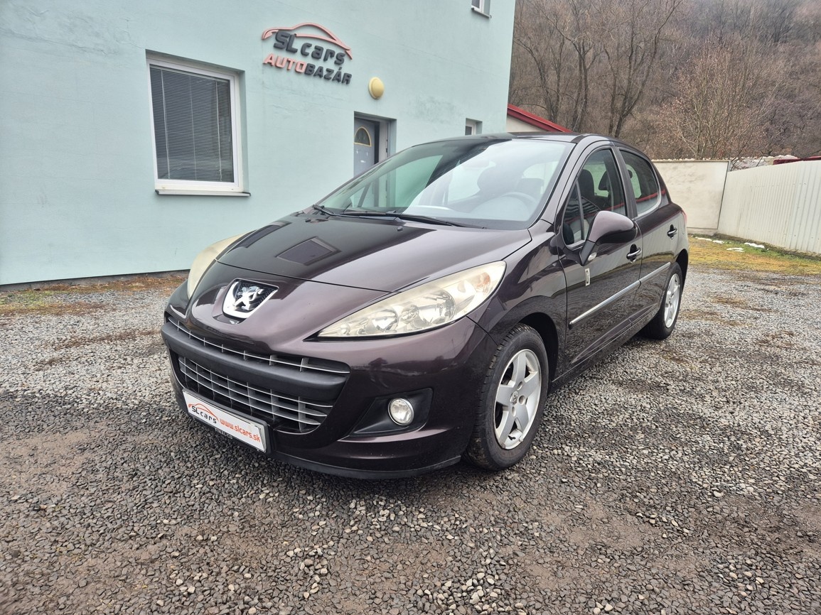 Peugeot 207 1.4i 70 kW 5°manuál  edícia Gáborík