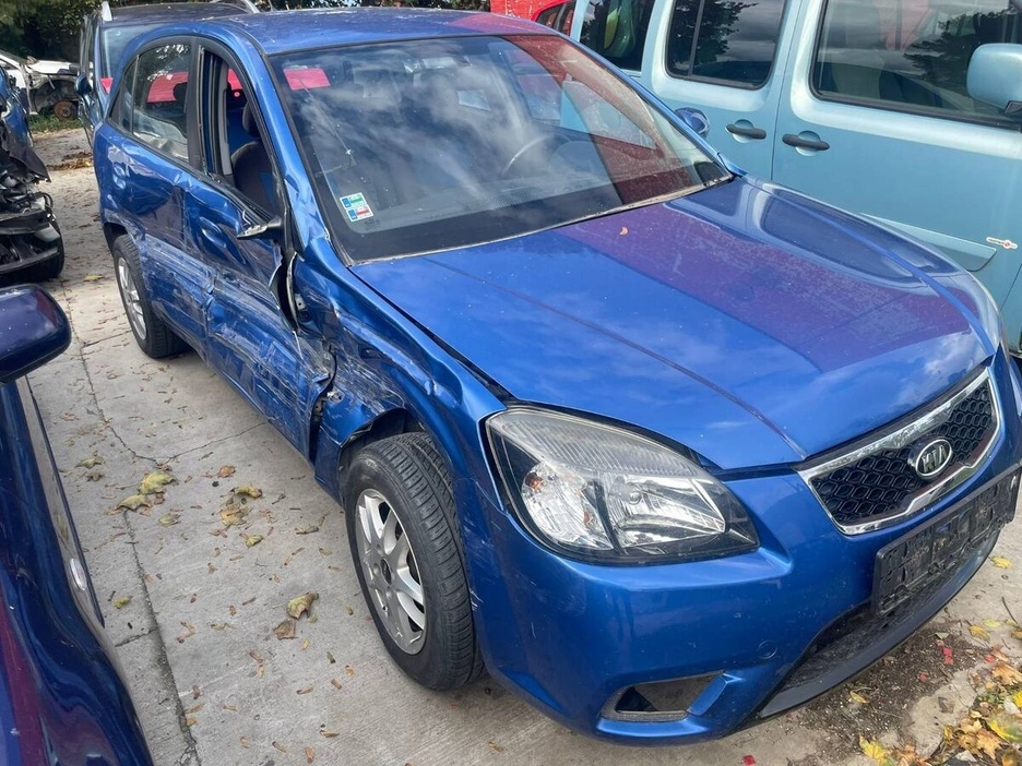 Rozpredám na diely Kia Rio 2009 benzín diesel