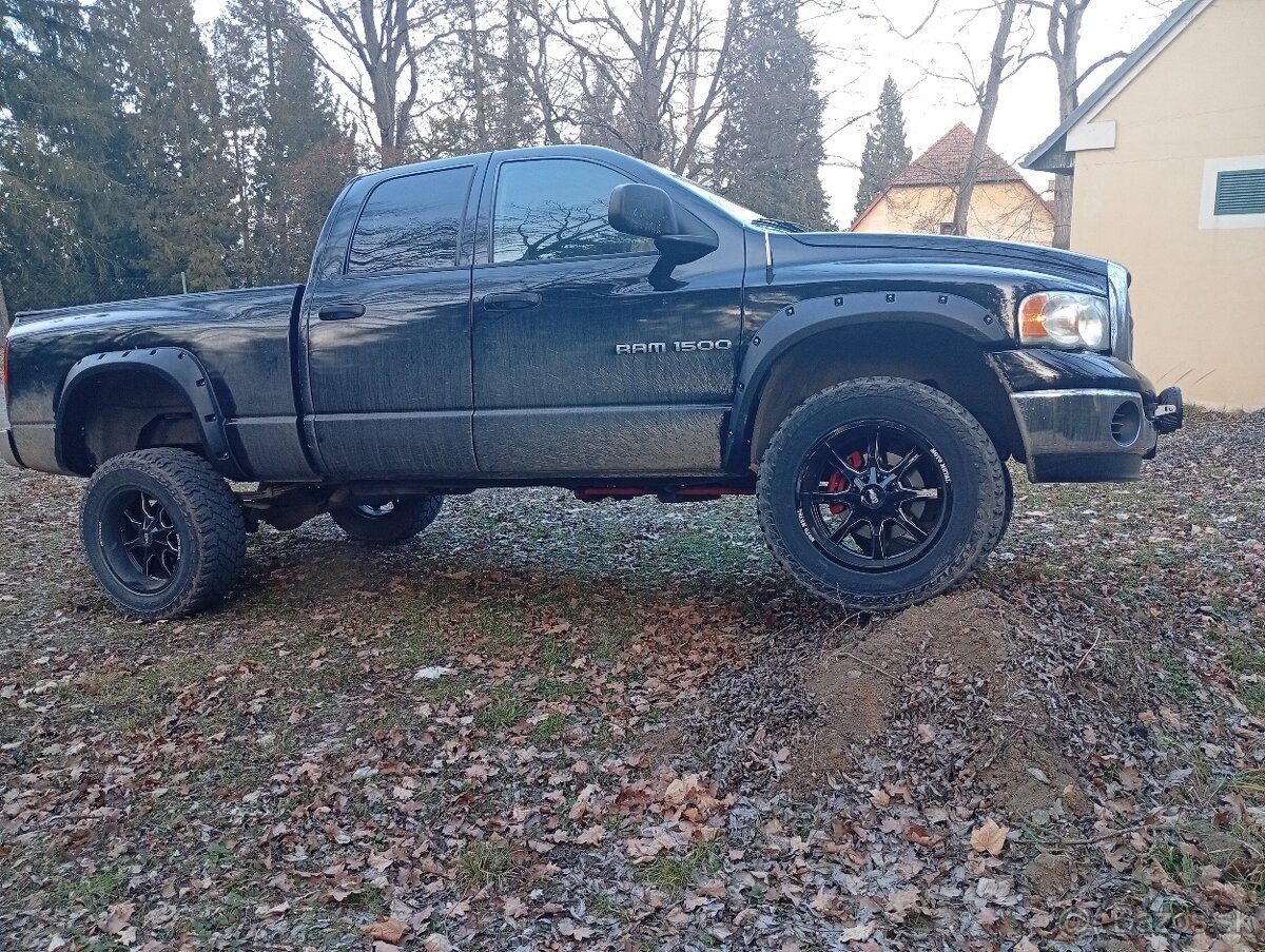 Dodge RAM 1500 4x4