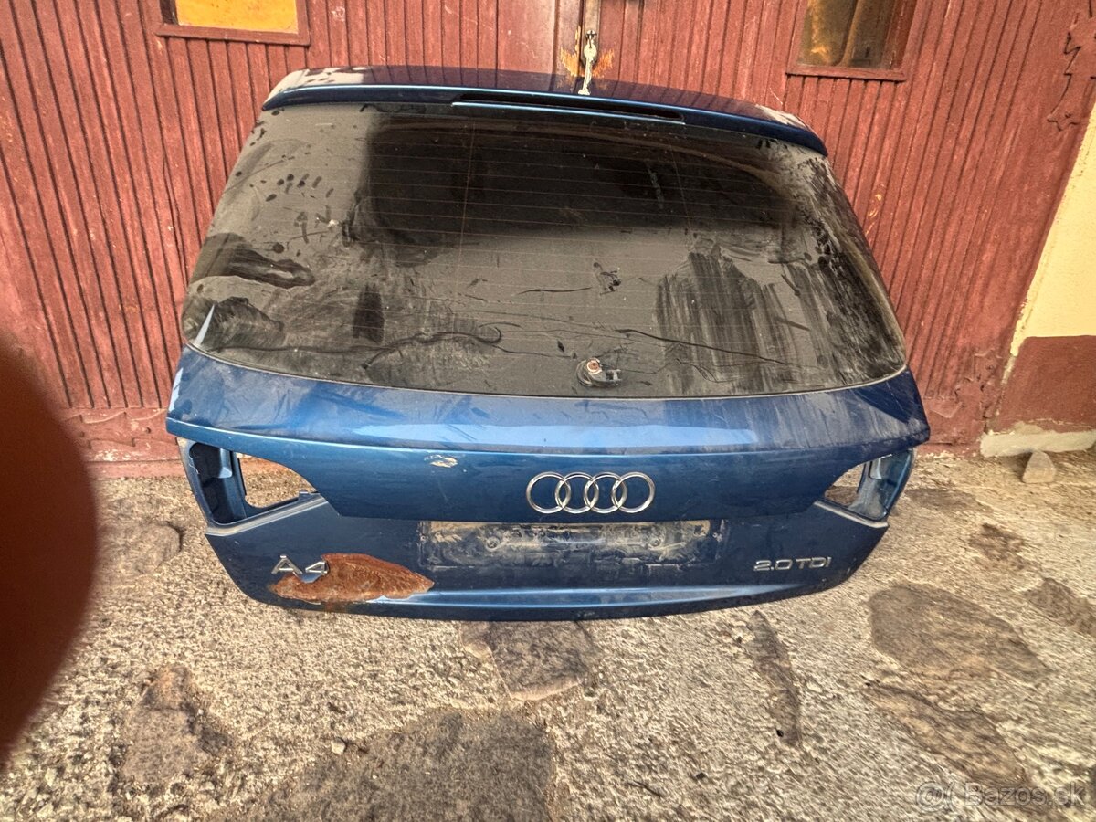 Audi a4 b8 zadné dvere