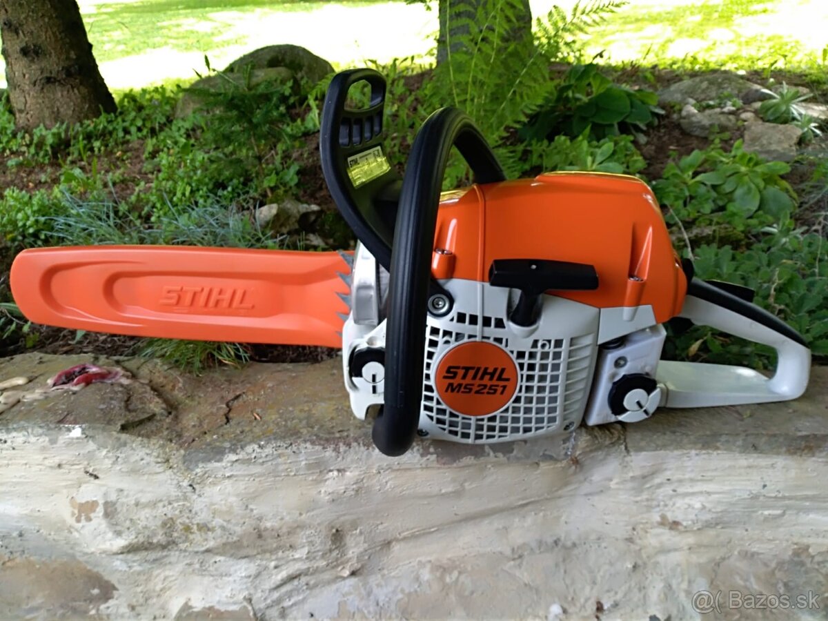 Píla Stihl MS251