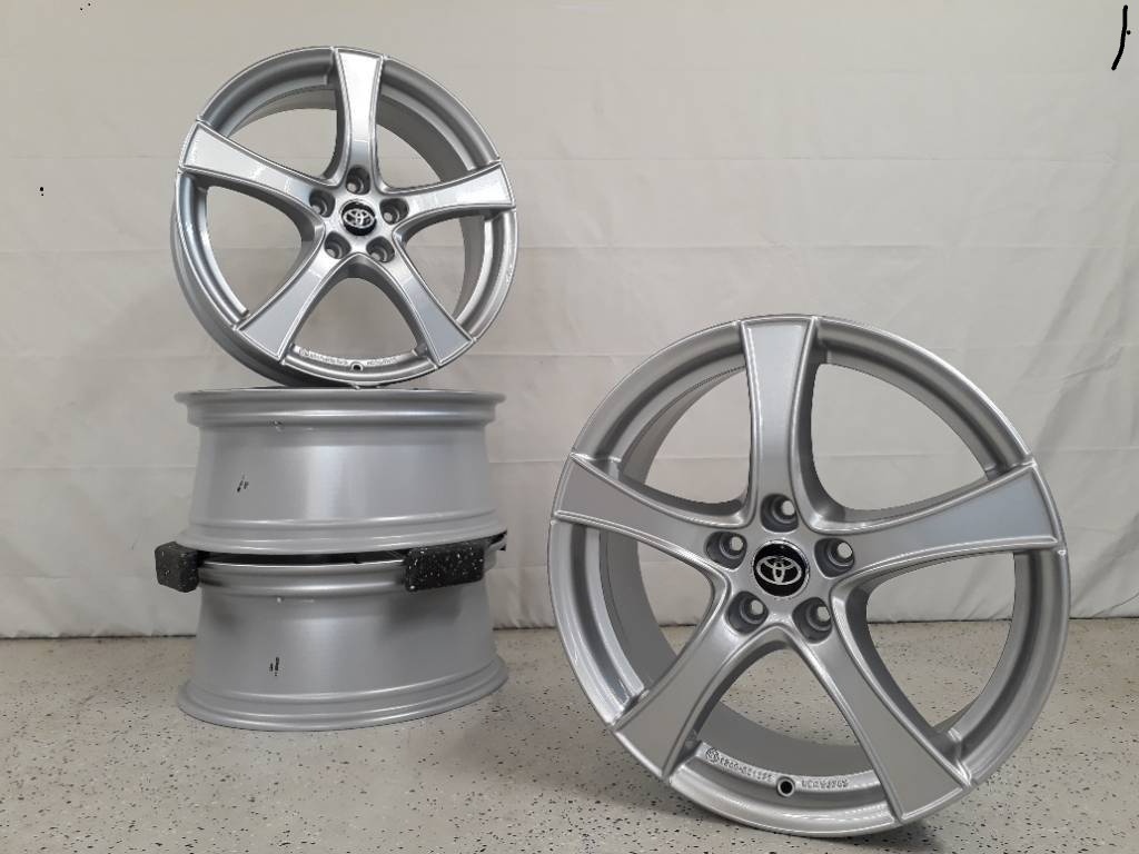 Suzuki SX4, Scross, Swift, Toyota alu disky 5x114,3 R18