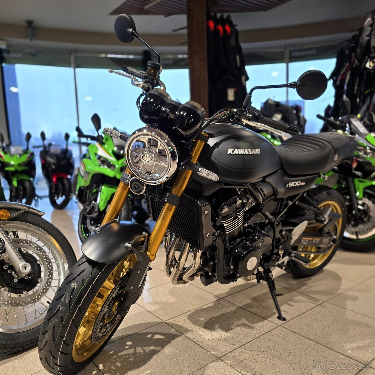 Kawasaki Z900 RS SE 2025