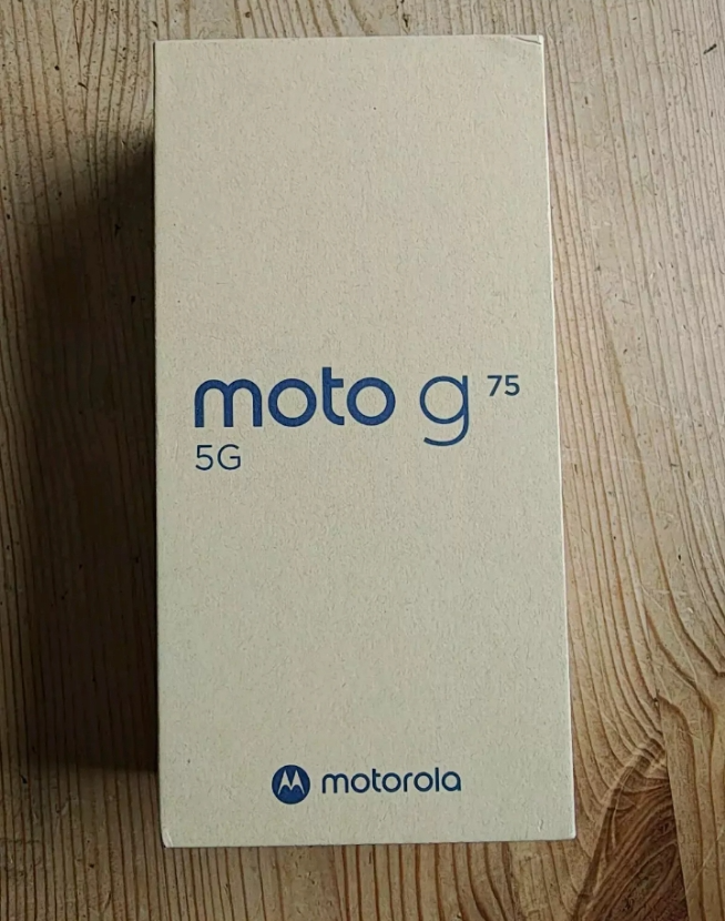 Motorola moto G75 5G 8GB/256GB uhlově šedá+ záruka