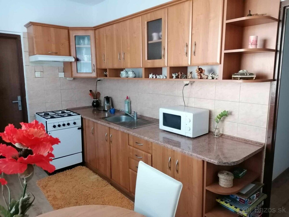 Na predaj 3 izbový byt, 72 m2, Prešov