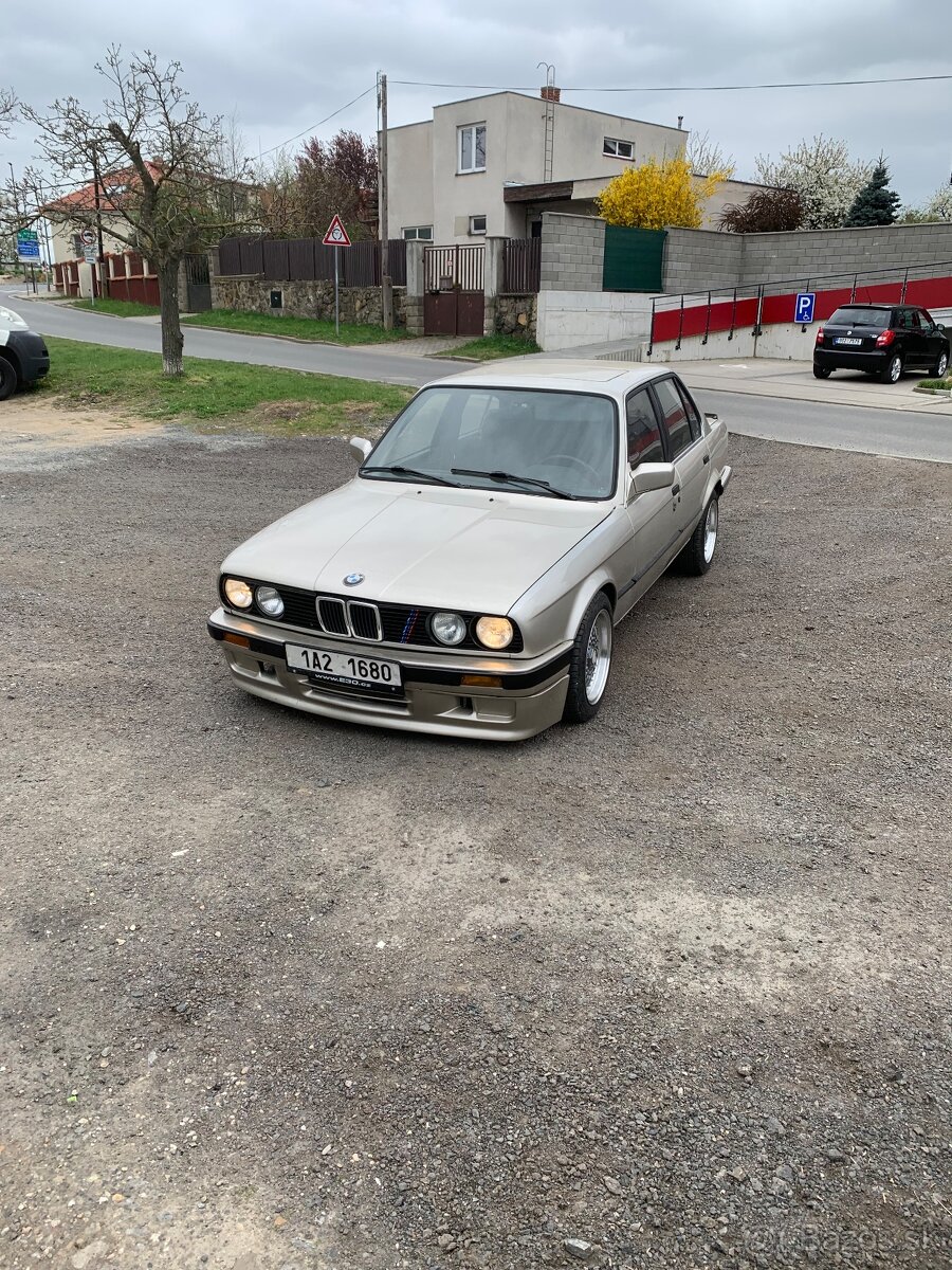 Bmw e30