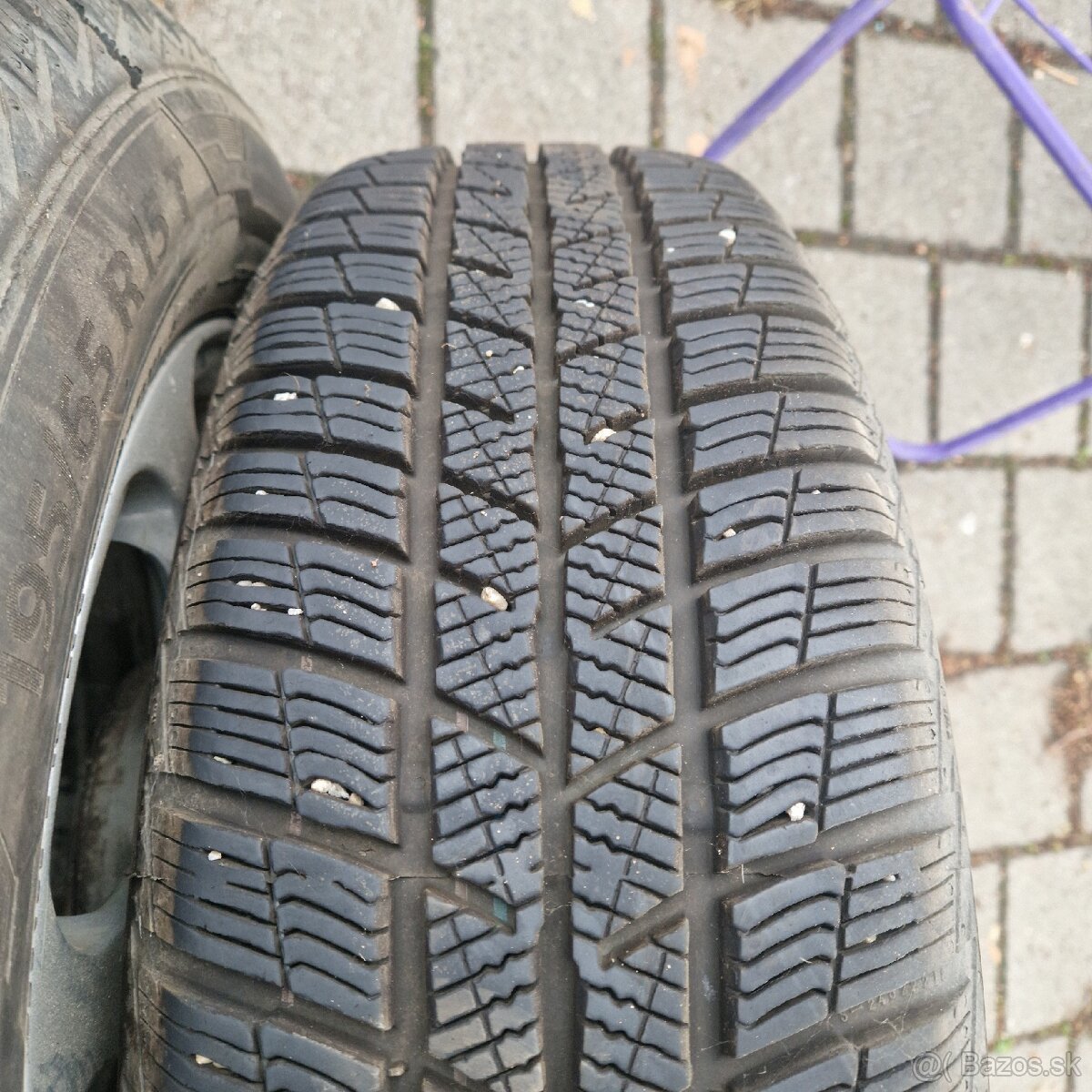 Zanovne zimné 195/65 r15 5x112 barum polaris5