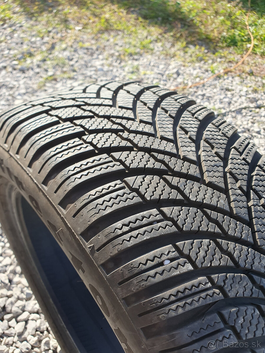 Zimná 225/55 R18 102V; r. 2023, ±8mm; Firestone Winterhawk 4