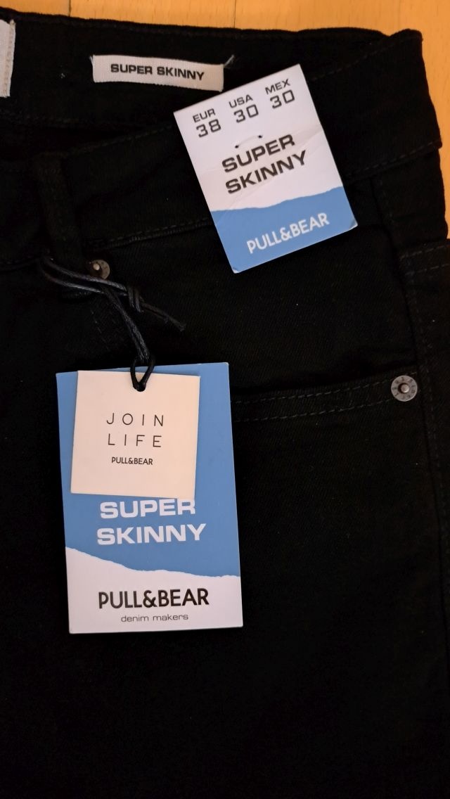 Džínsy PULL&BEAR nové