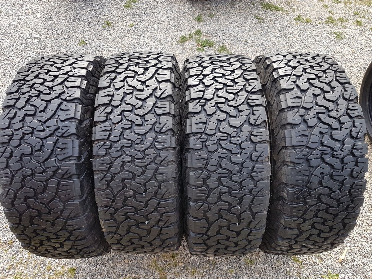 285/70 r17 celoročné pneumatiky 4ks BF Goodrich all-terrain