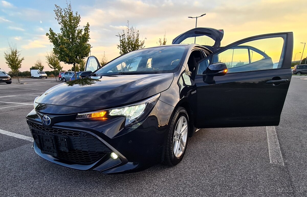 Toyota Corolla 1.8 Hybrid e-CVT Comfort