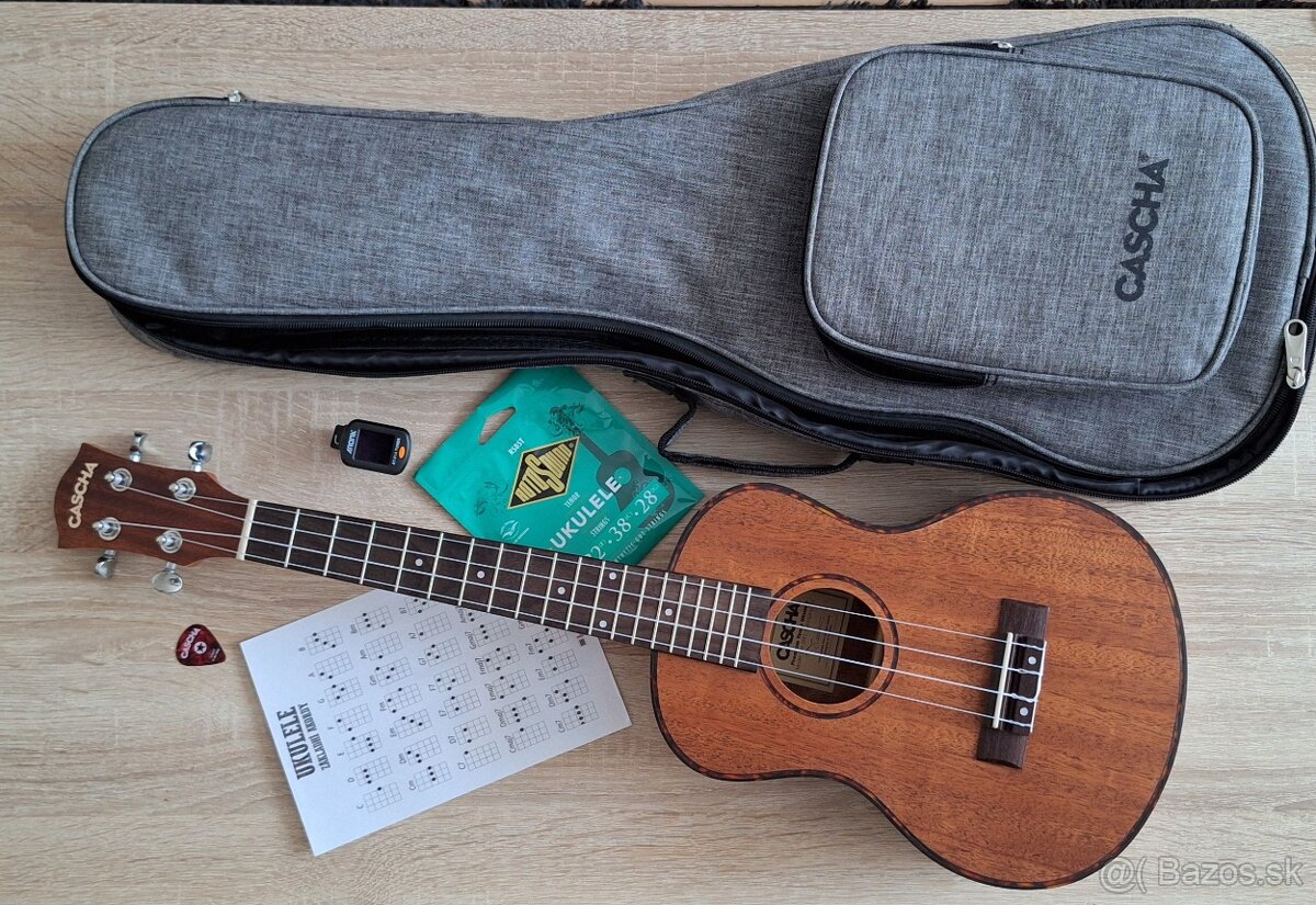 Tenorové UKULELE Cascha HH2047 Mahagony 26"