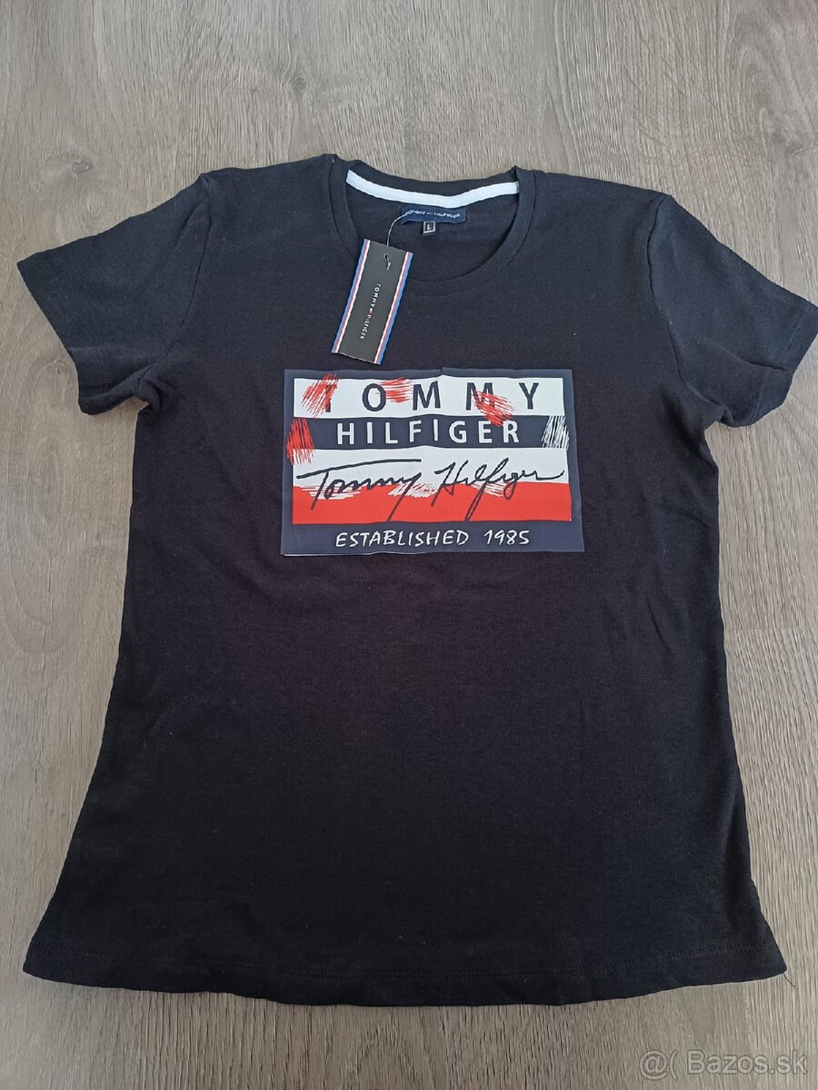 Nove tricko Tommy Hilfiger