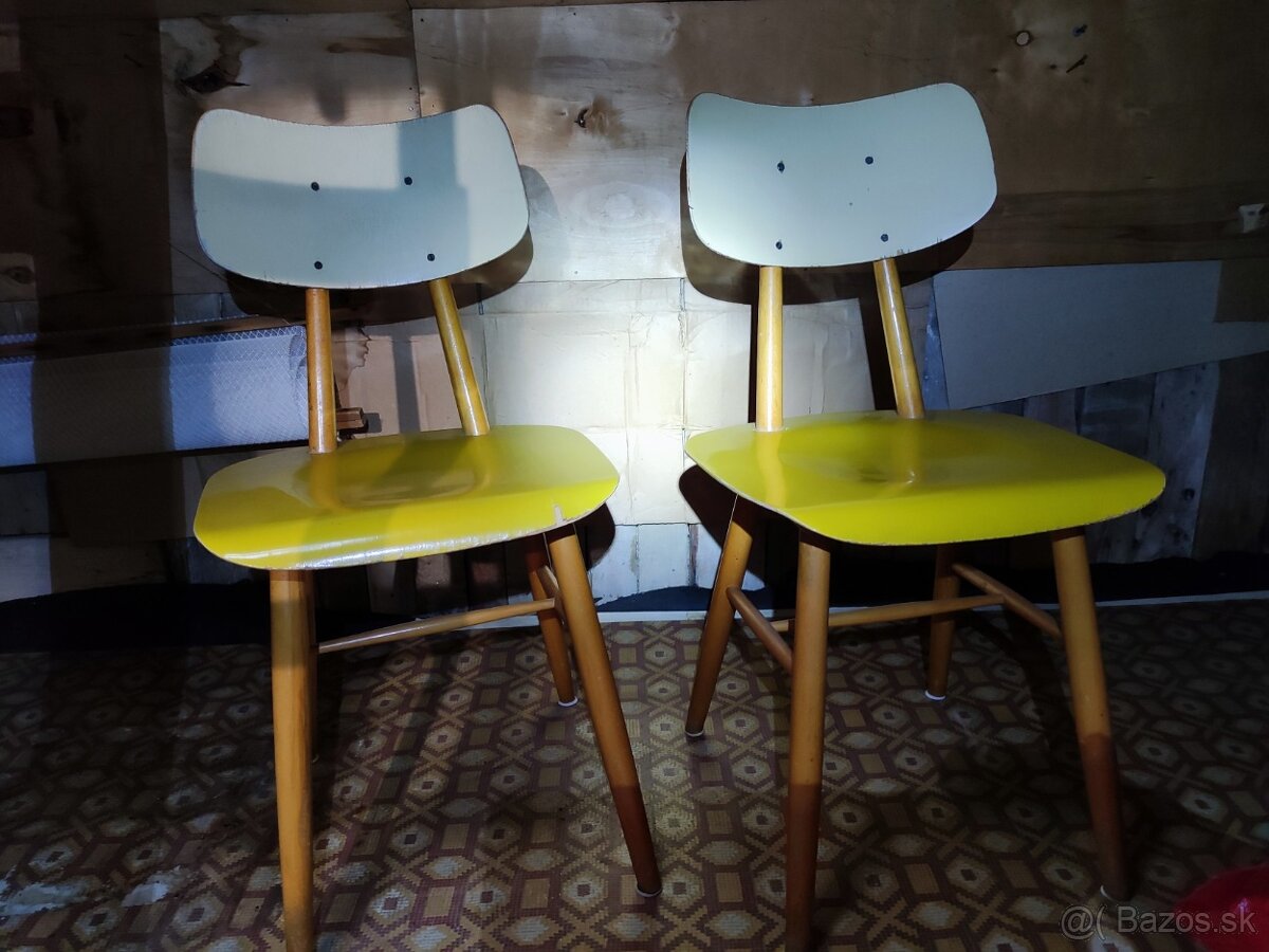 Jedálenská stolička • Ton • EXPO Brusel 58 • žltá