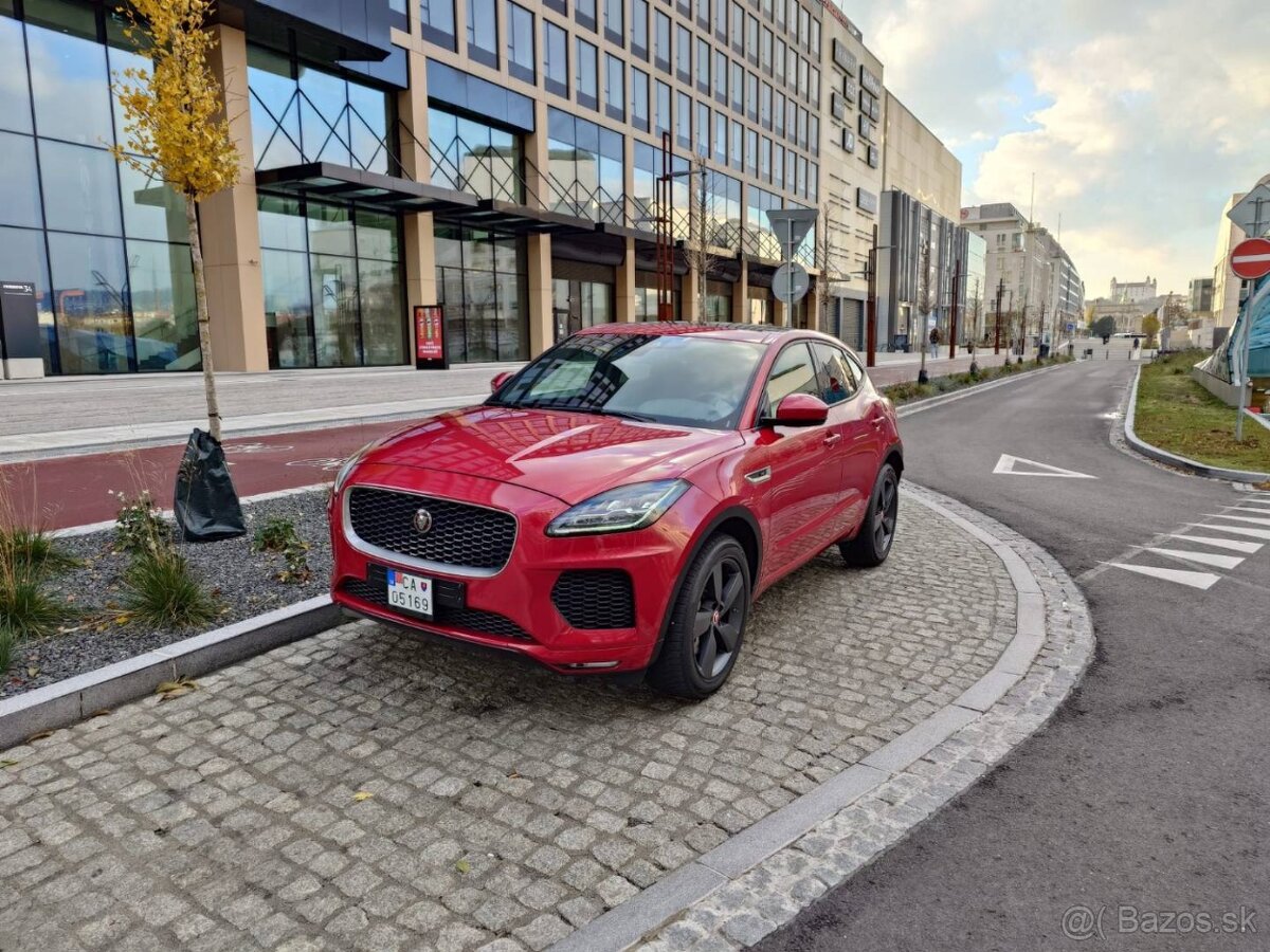 Jaguar E-Pace P250 R-Dynamic SE AWD A/T top