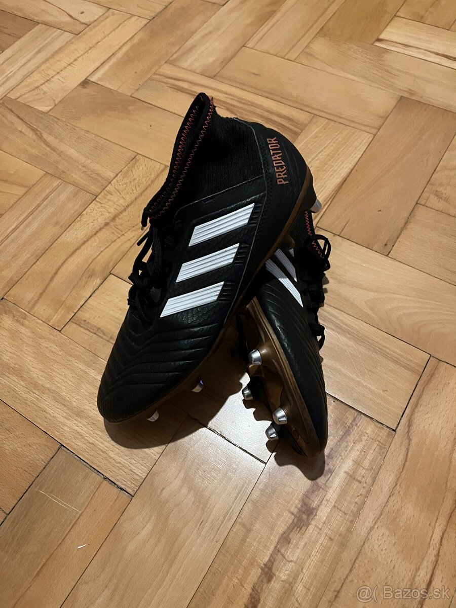 Adidas Predator SG 18.3