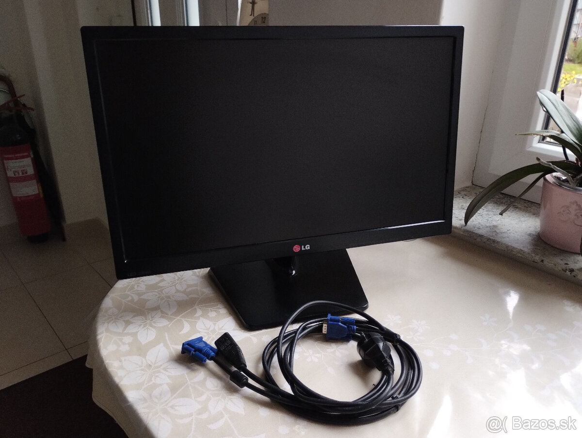 Predám LCD monitor