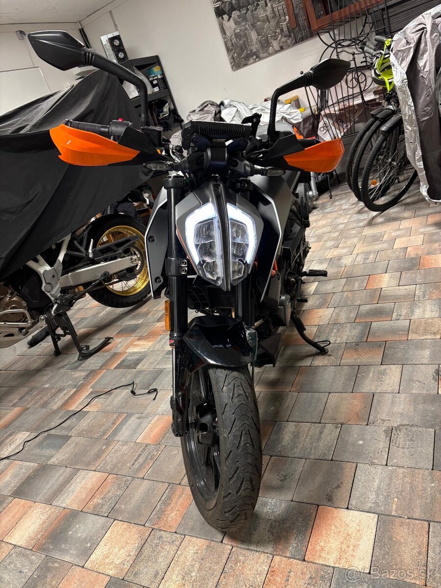 KTM 125 DUKE