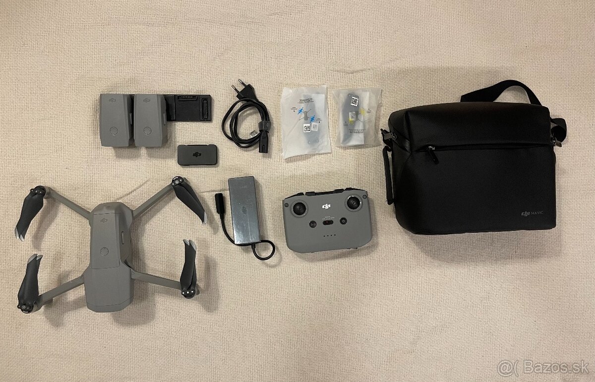 DJI Mavic Air 2 Fly Combo