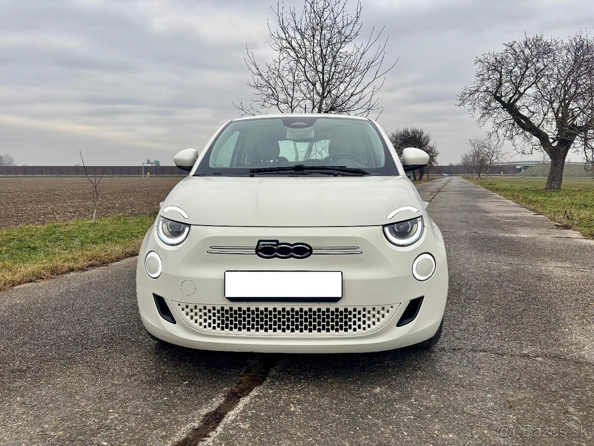 TOP Elektromobil Fiat 500e Icon 42 kWh nový model 2021 DPH