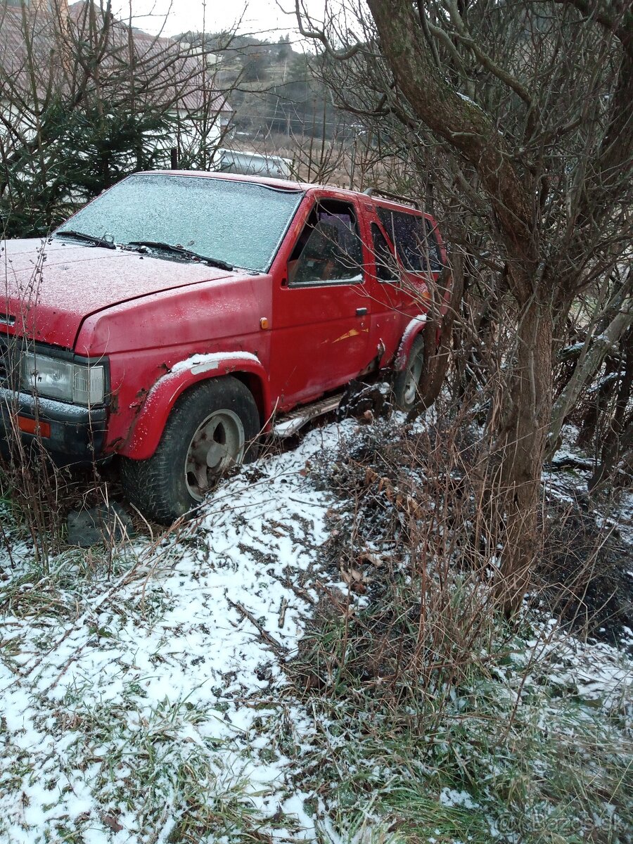 Nissan Terrano