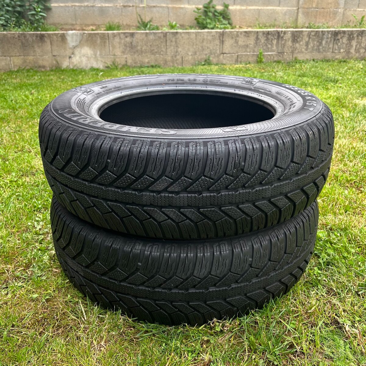 185/65 r15 zimné Semperit 88T