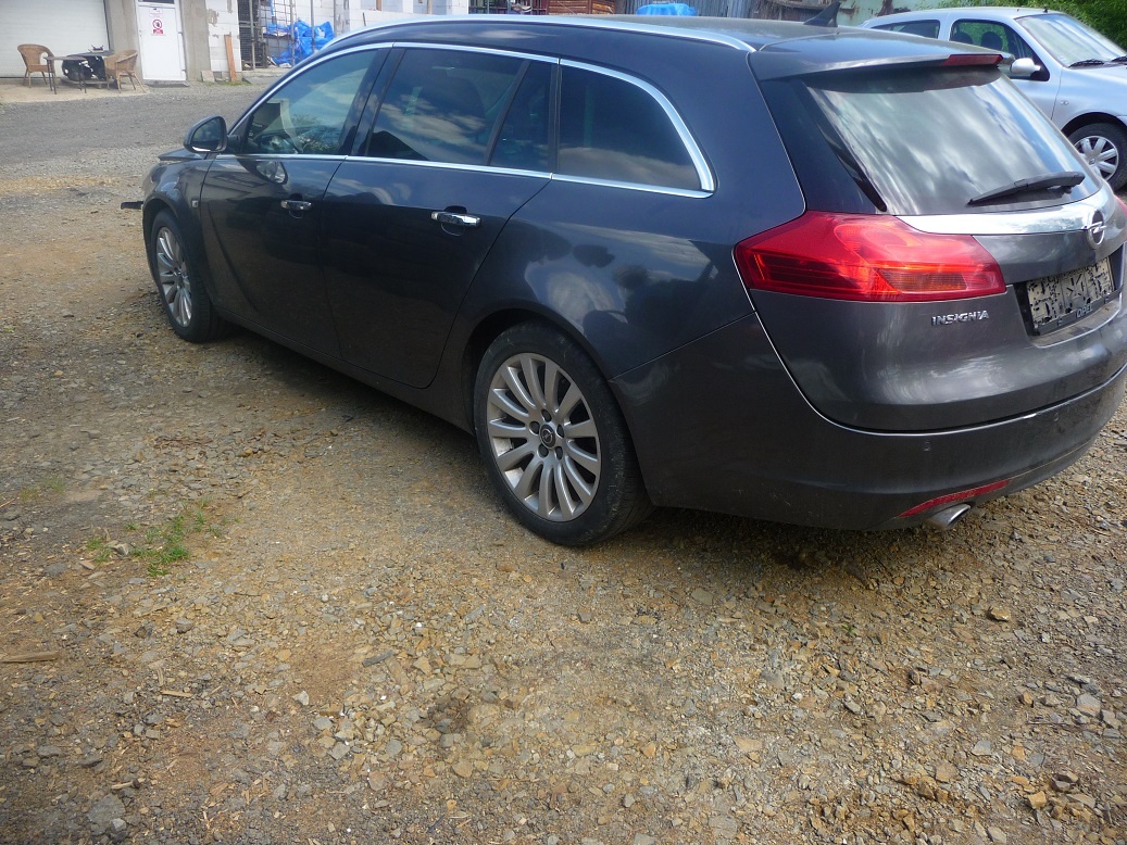 Opel Insignia.................nahradne diely