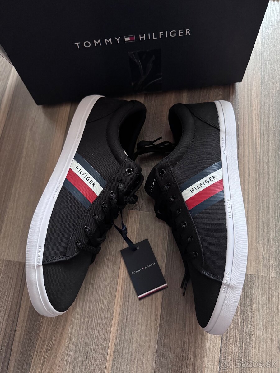 tommy hilfiger tenisky 46