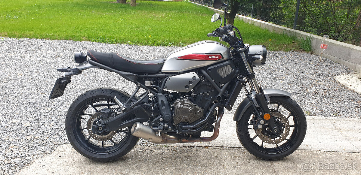 YAMAHA XSR 700