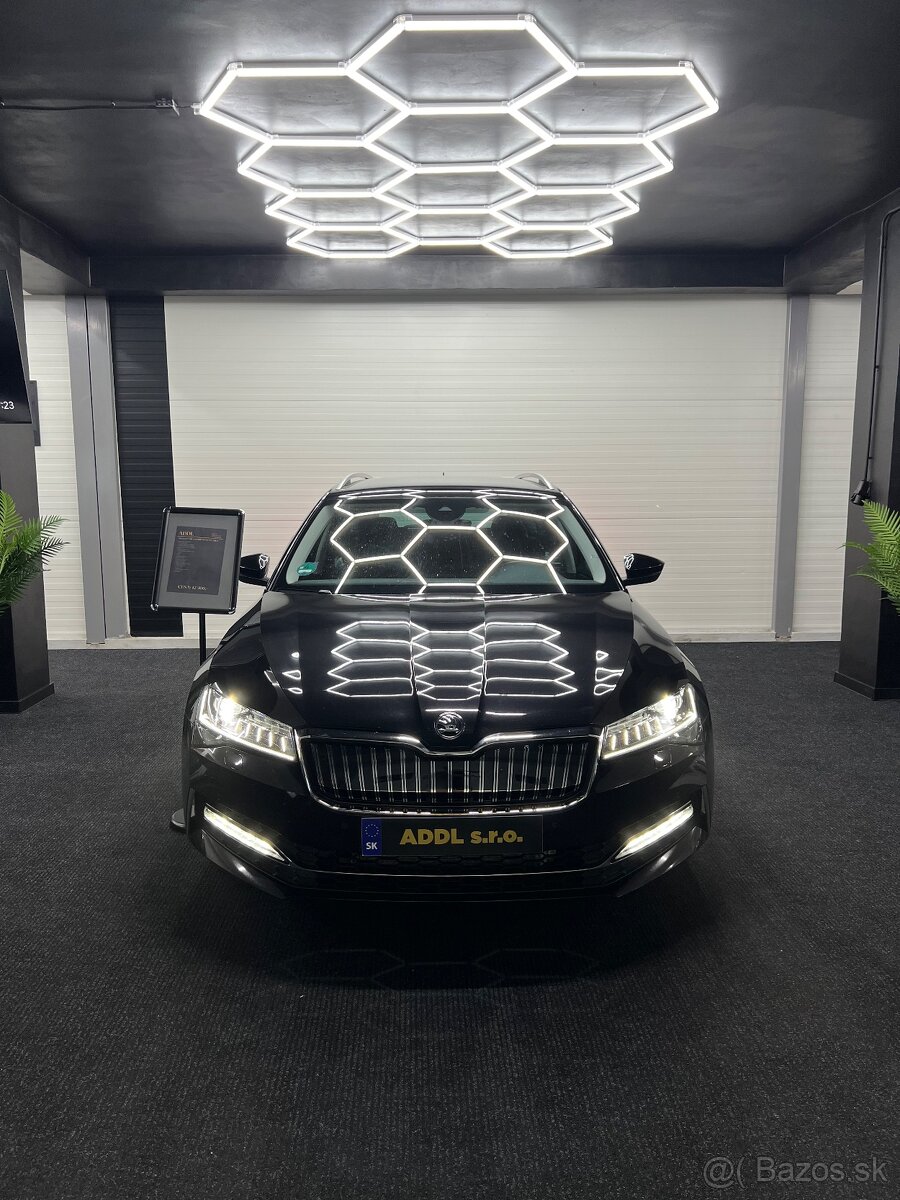 Skoda Superb iV Plug-in Hybrid 2021 STYLE+ 1majiteľ