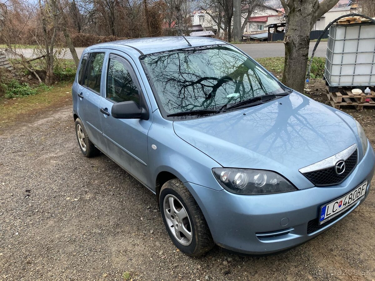 Mazda 2 1.2 benzin