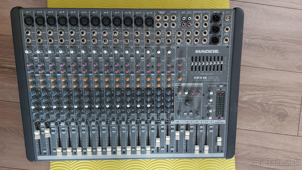 Mackie CFX 16 Mk 2