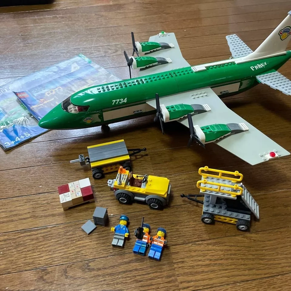 LEGO 7734 Cargo Plane City