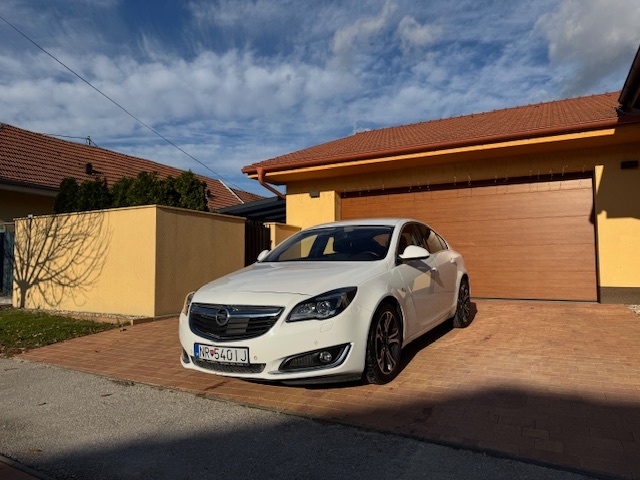 Opel Insignia Cosmo 2,0, 170K CDTI Hatchback diesiel