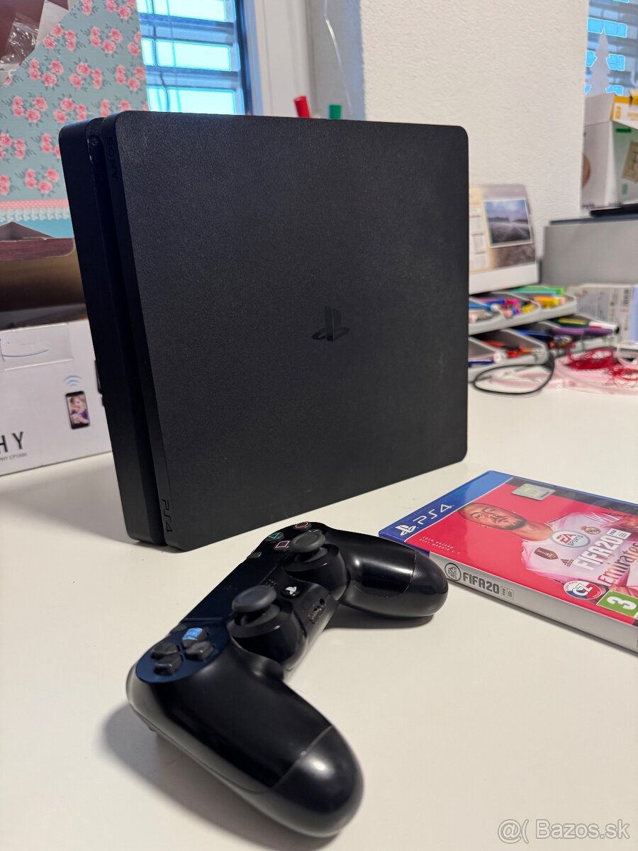 predam playstation 4 slim 1TB