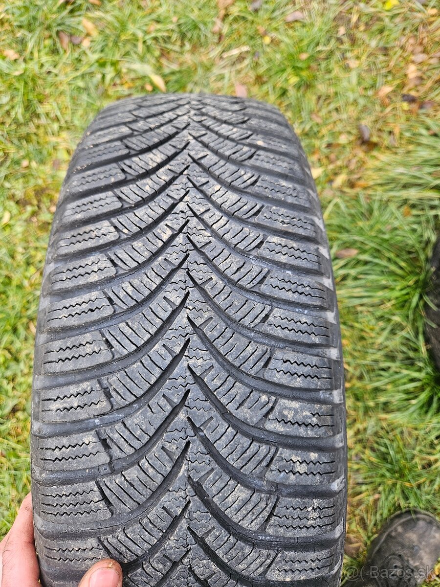 Hankook 195/65 r15 zimná