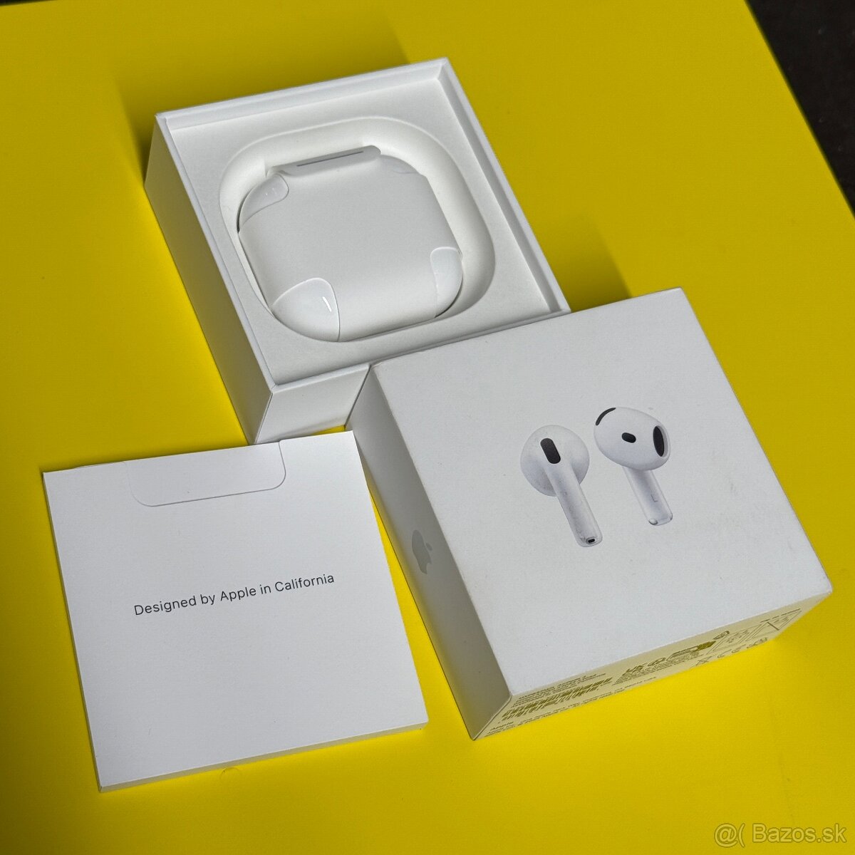 Apple AirPods 4