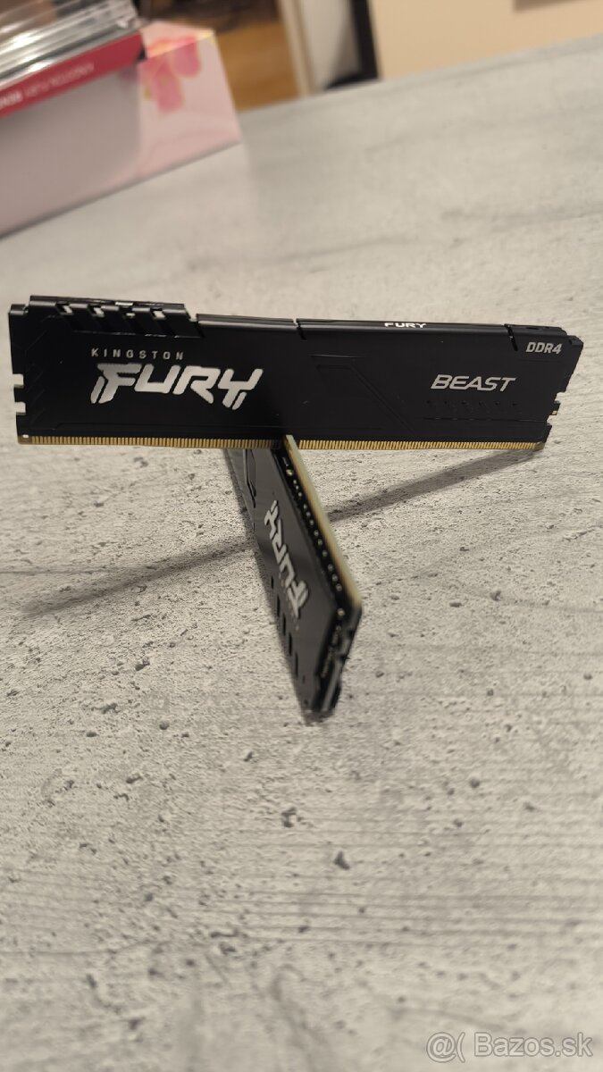 Kingston FURY 32GB KIT DDR4 3600MHz CL18 Beast Black 
