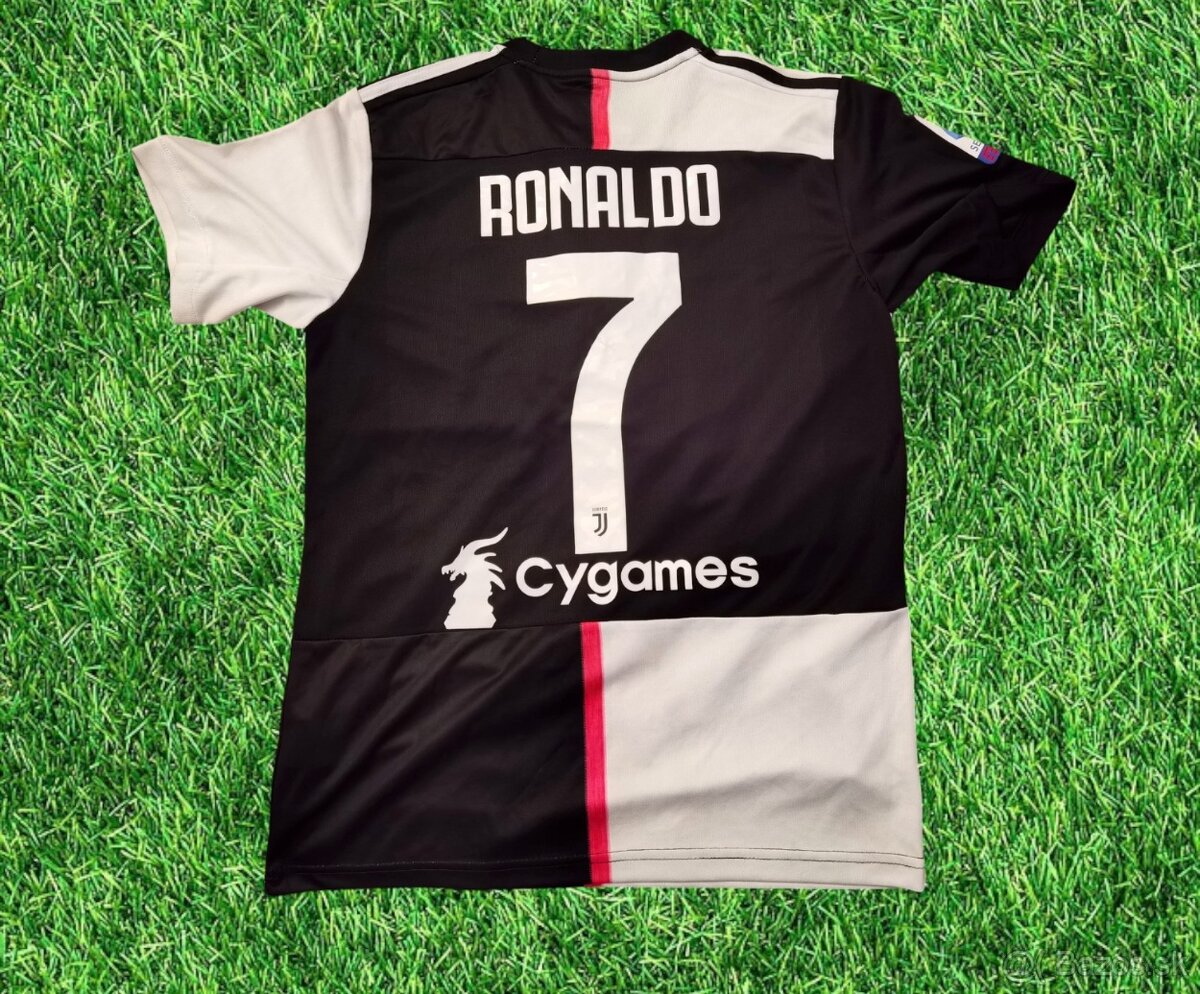 dres Juventus FC Ronaldo vel. L